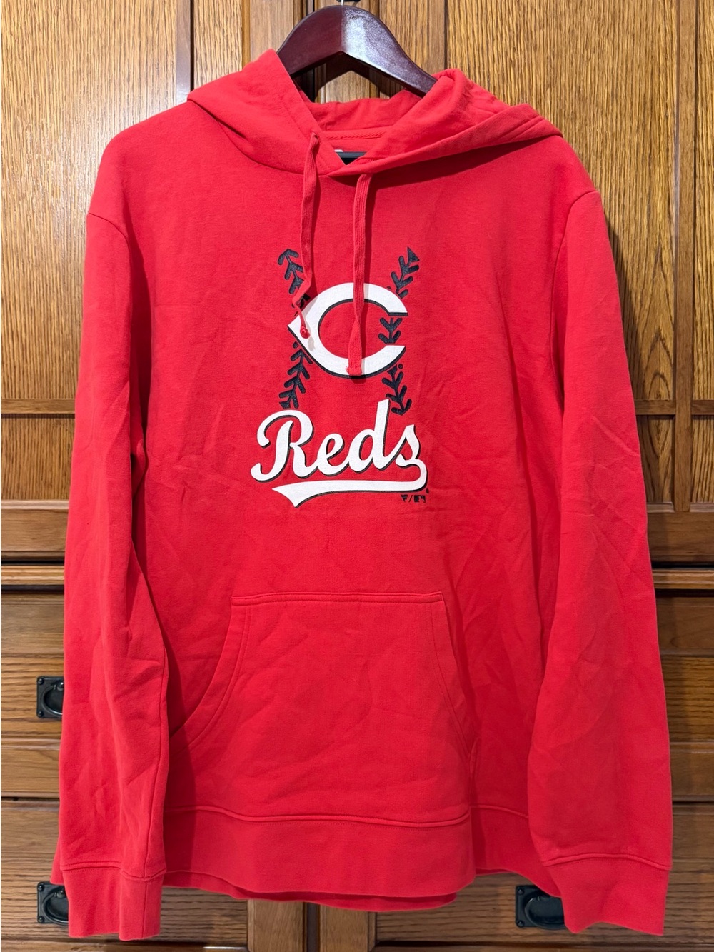 NWOT Fanatics MBL Licensed Merchandise Cincinnati Reds Fastball Hoodie Baseball